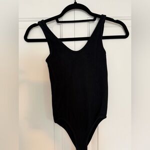 Zara Women’s Ribbed Black Bodysuit